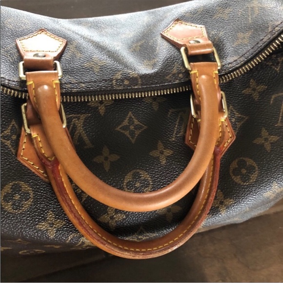 Louis Vuitton Handbags - ❗️SOLD)❗️Louis Vuitton 35